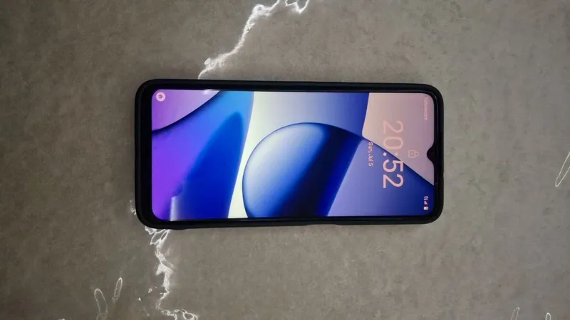 Realme C35 8/128гб. + 2 чехла и защитное тонированное стекло 1