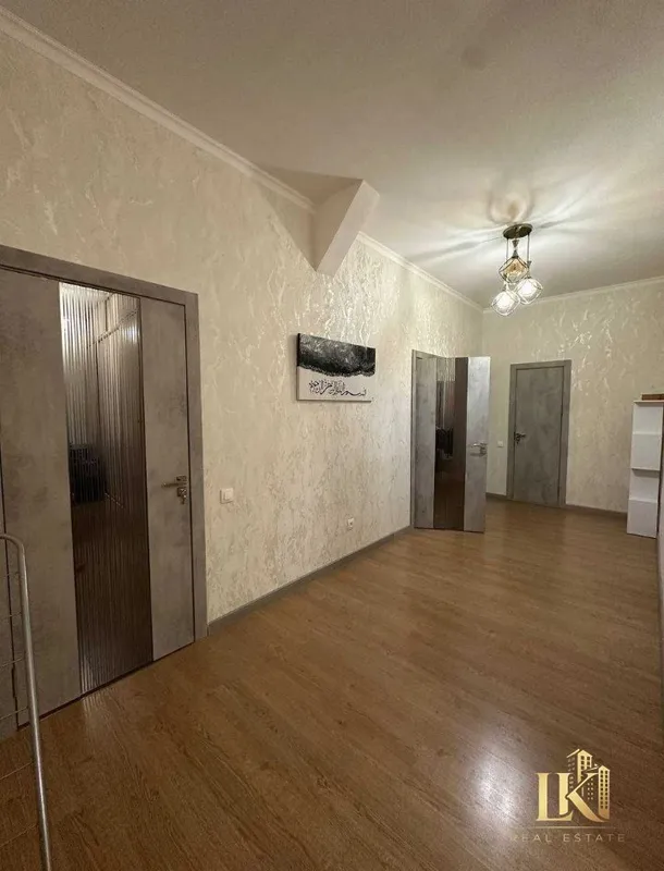 Yangi uyda (Akay City) yevro ta’mirli 2 xonali kvartira sotiladi 2 Yangi uyda (Akay City) yevro ta’mirli 2 xonali kvartira sotiladi 2