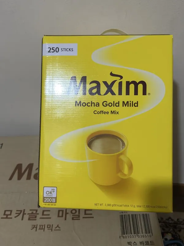 Корейский кофе 3 в 1 • Maxim Mocha Gold Mild • coffee mix — фото 3