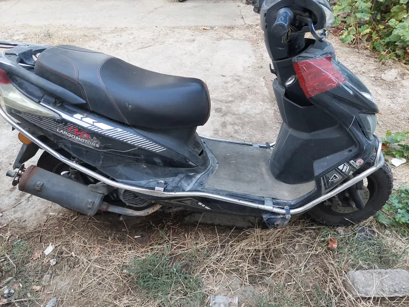 Brend: Largo Motors
Yoqilg'i: Benzin
Holati: I 3 Brend: Largo Motors
Yoqilg'i: Benzin
Holati: I 3