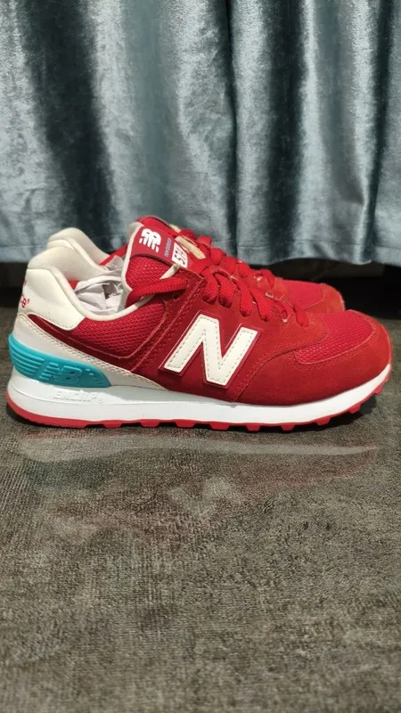 Оригинальные кроссовки New Balance