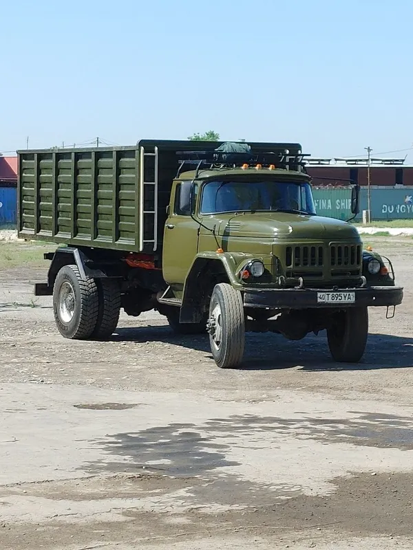 131 zil 1987 yilda ishlab chiqarilgan 1 131 zil 1987 yilda ishlab chiqarilgan 1