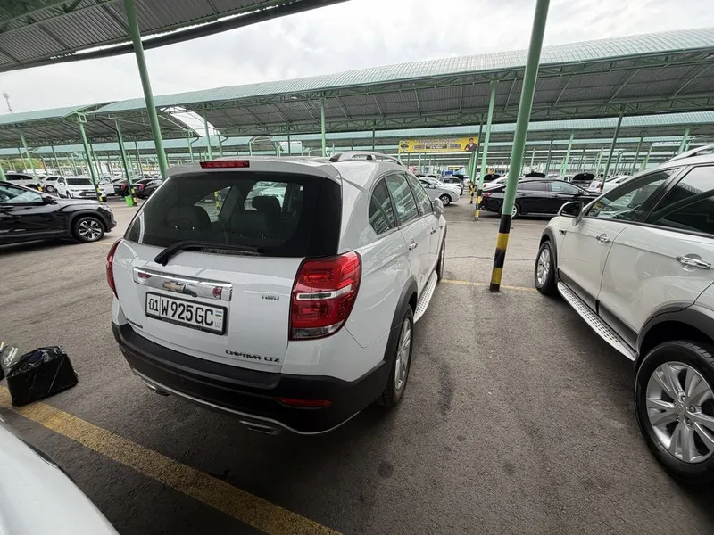 Срочно продаю Chevrolet Captiva — фото 9