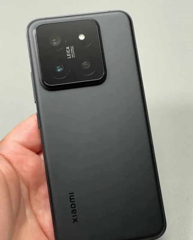 Продаётся Xiaomi 14 4 Продаётся Xiaomi 14 4