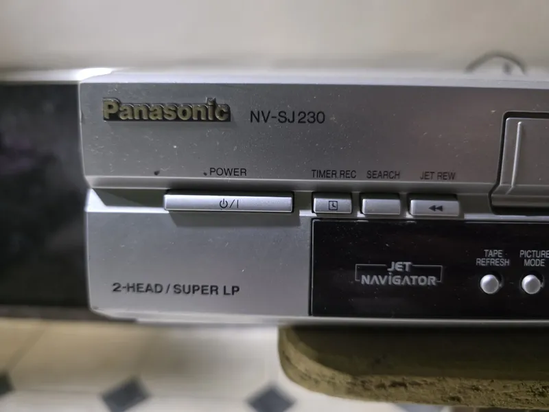 Видеомагнитафон Panasonic 2 Видеомагнитафон Panasonic 2