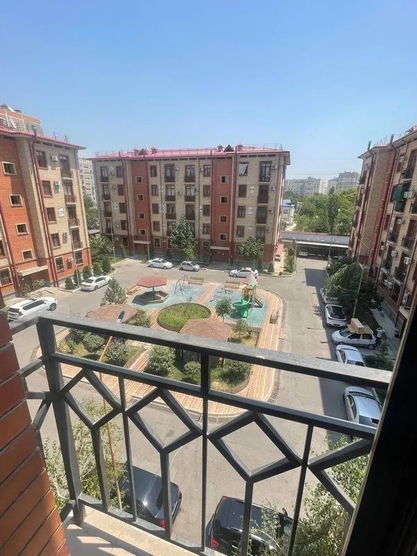 3-комнатная квартира в ЖК Parkent Village (3/4/5) 1