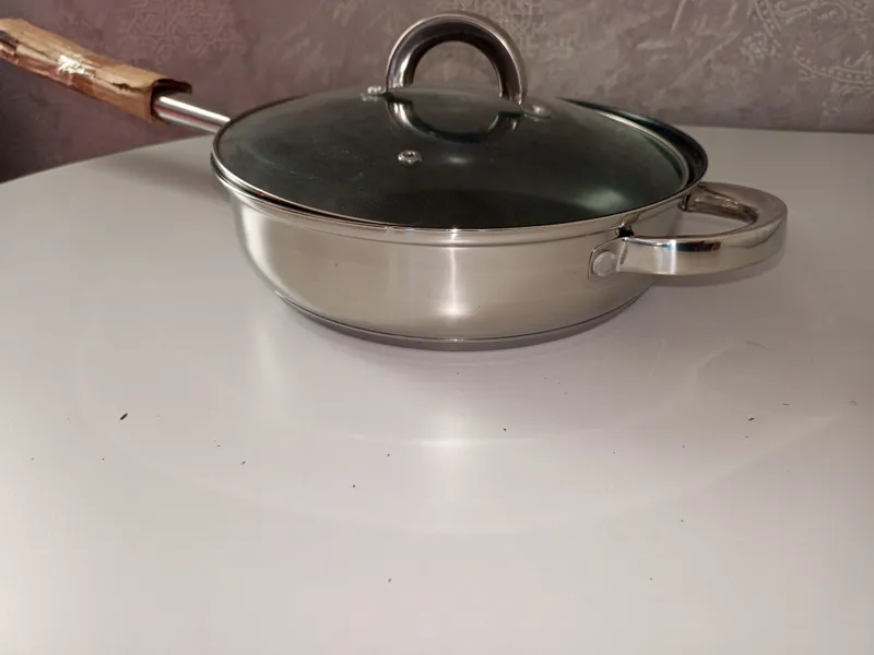 Сковородка новая 25 см. — фото 1