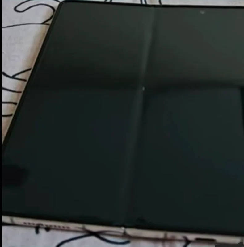Samsung Fold 4