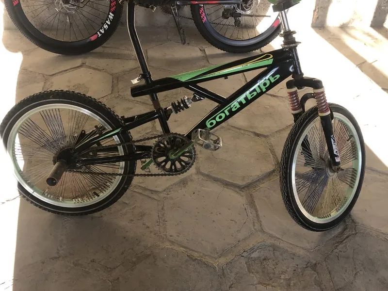 Velosiped sotiladi