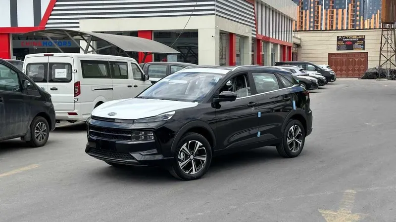Jac JS6 avtomobili 2 Jac JS6 avtomobili 2
