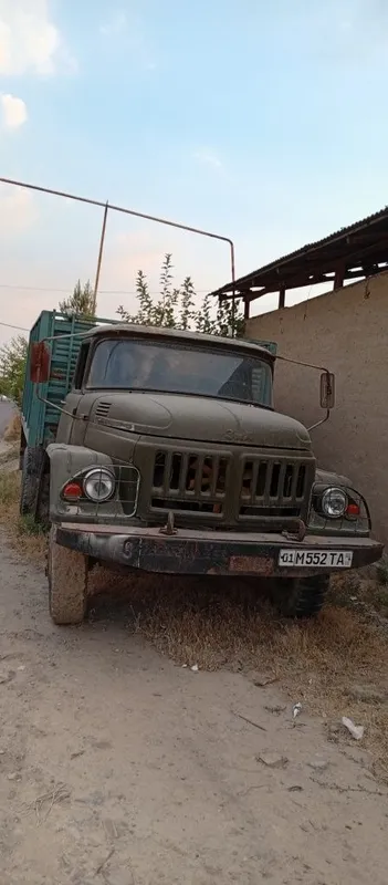 Zil 130 Sotiladi srochna‼️abmen bor yaxshi damas bolsa