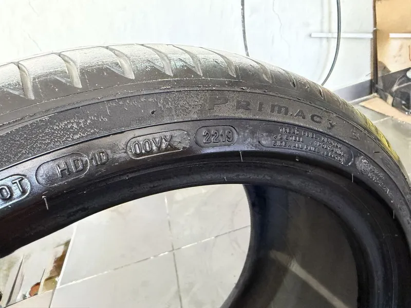 MICHELIN Primacy 3 273/35 R19 Q 3