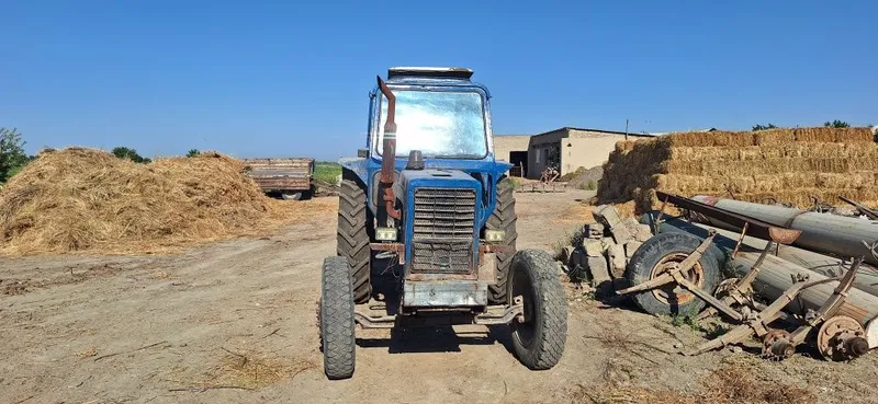 Mtz 80 holati zoʻr ishga tayyor holatda bolonlari yangi bosilgan . 1 Mtz 80 holati zoʻr ishga tayyor holatda bolonlari yangi bosilgan . 1