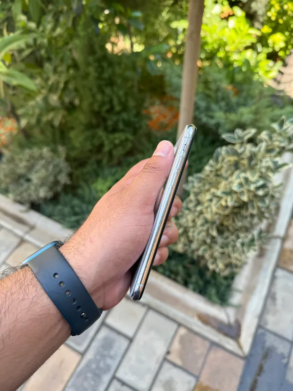 Iphone xs ayfon xs 64gb ideal aybi yo face ishlidi — фото 4 Iphone xs ayfon xs 64gb ideal aybi yo face ishlidi — фото 4