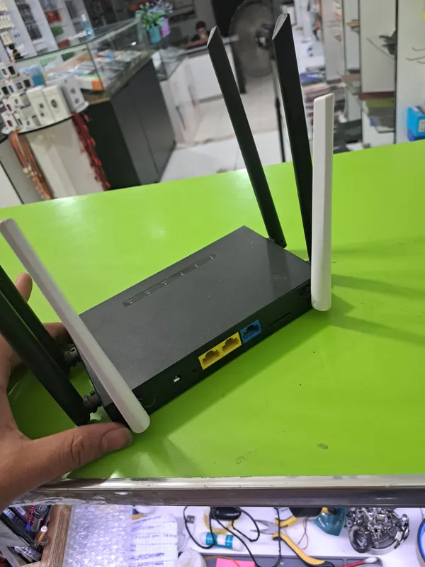 Продаётся Wi‑Fi роутер 2
