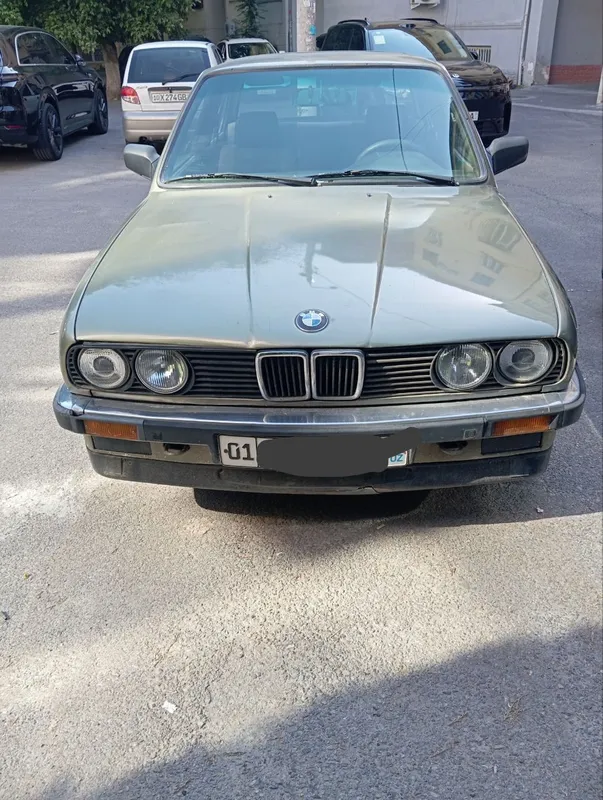 BMW E30 i318 sotiladi 1 BMW E30 i318 sotiladi 1