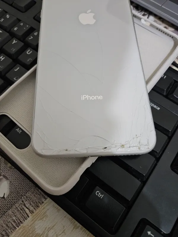 iPhone 8 Plus, 64 ГБ 5