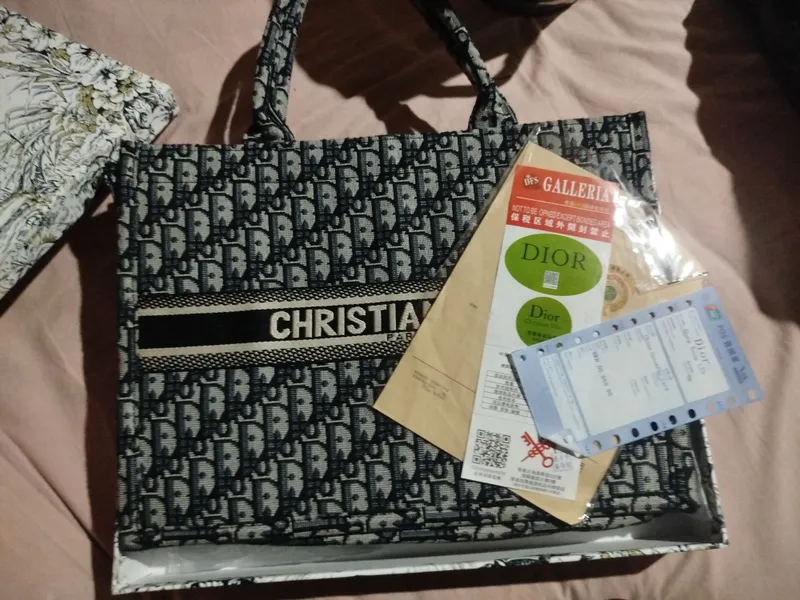 Chiristian dior narxi 145 1 Chiristian dior narxi 145 1