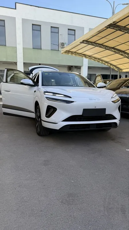 Byd Sealion 06 электромобиль сотувда тайёр ок кузов кора салон — фото 1