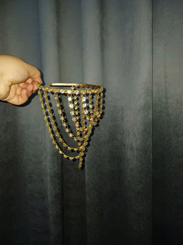 Diademalar Sotiladi