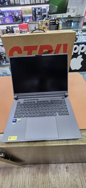 Asus RoG Strix G16 — фото 1