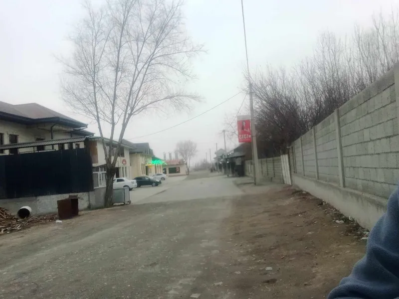 сотилади :Yer uchastka sotiladi. Yer maydoni 8 sotix Gaz sev