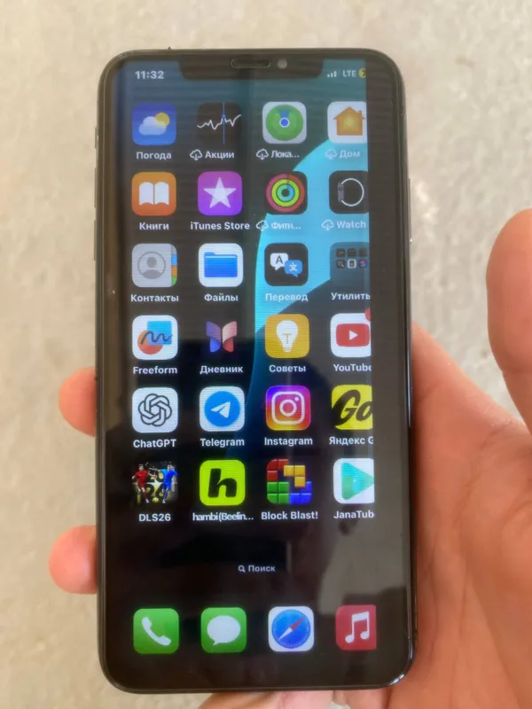 iPhone 2 iPhone 2
