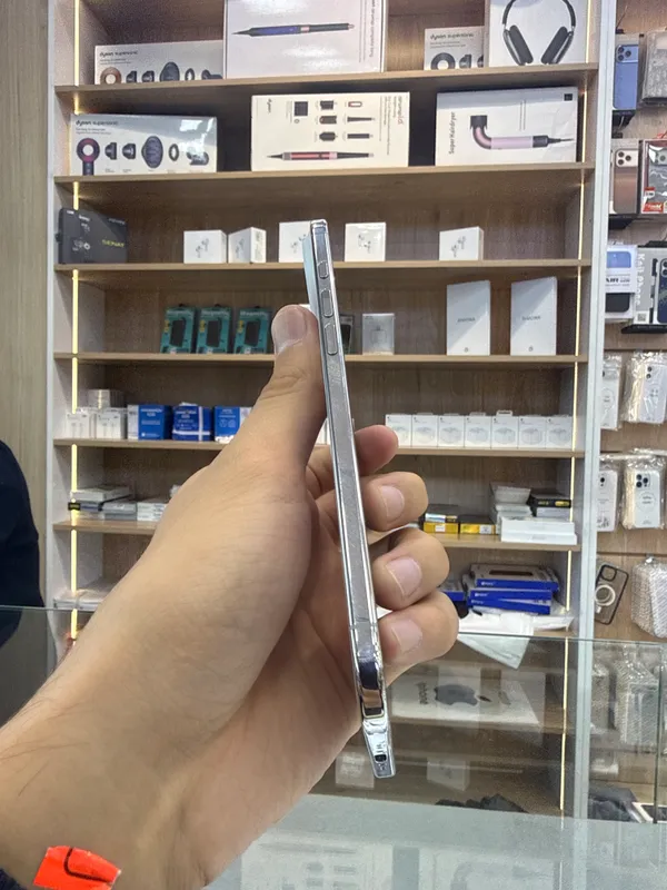iPhone 17 Air 256GB 3