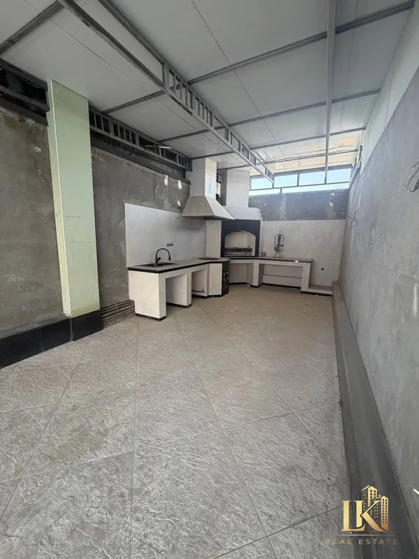 Просторный коттедж 300 м² в комплексе Alfraganus с террасой и подвалом — фото 7