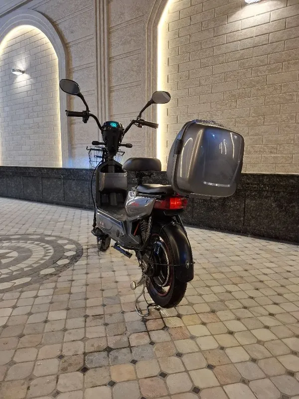 Продается скутер — фото 1