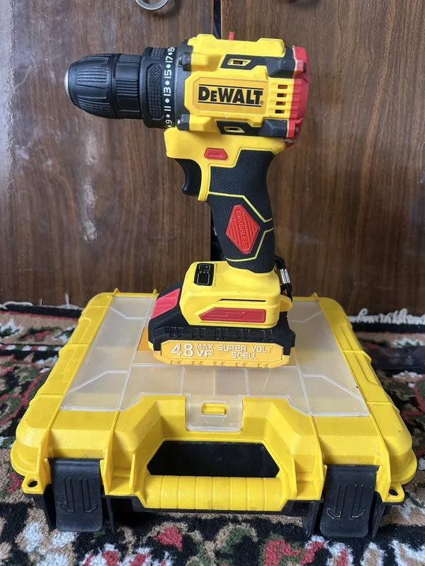 Shrupavyort dewalt