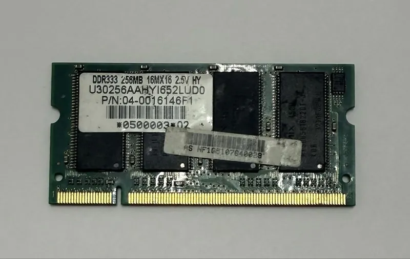 ОЗУ Hynix 256MB DDR1 333MHz PC-2700 для ноутбука — рабочая ОЗУ Hynix 256MB DDR1 333MHz PC-2700 для ноутбука — рабочая