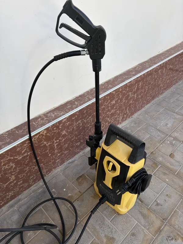 Mashina uchun Karcher 3