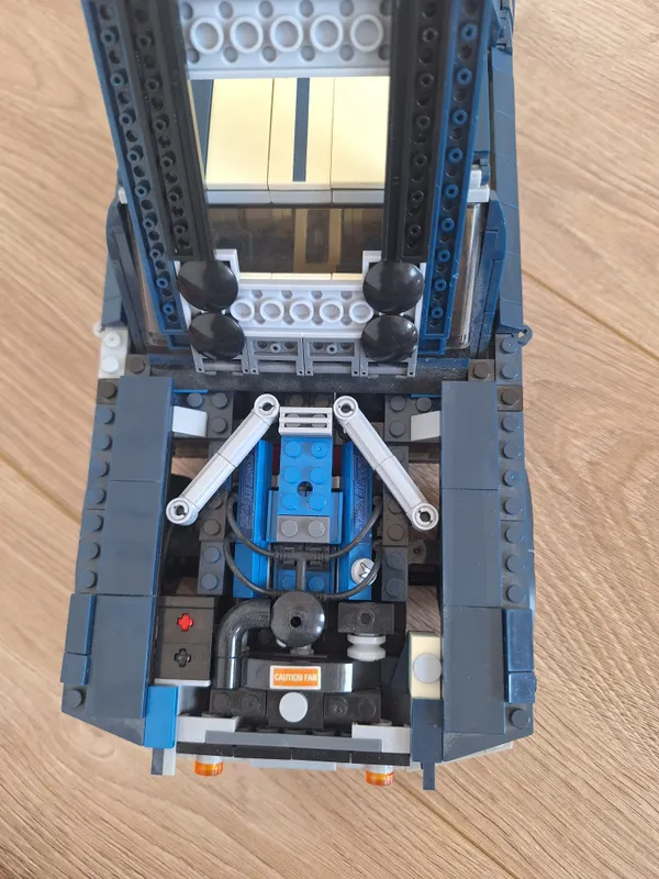 LEGO Creator Expert 10265 Ford Mustang ishlatilgan 2