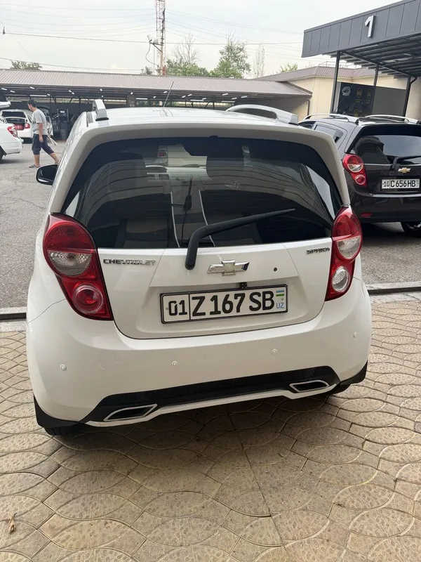 Spark chevrolet avtomat — фото 1