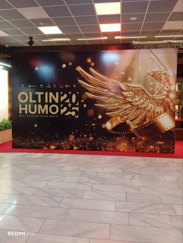 Tashqi reklama banner LED peshlavha orakal xizmati arzon sifatl 5 Tashqi reklama banner LED peshlavha orakal xizmati arzon sifatl 5