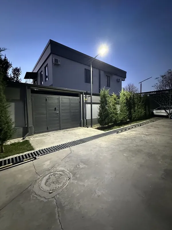 Дом (3.5 сотки 240m2 )Карасу нейрохирургия Humayun