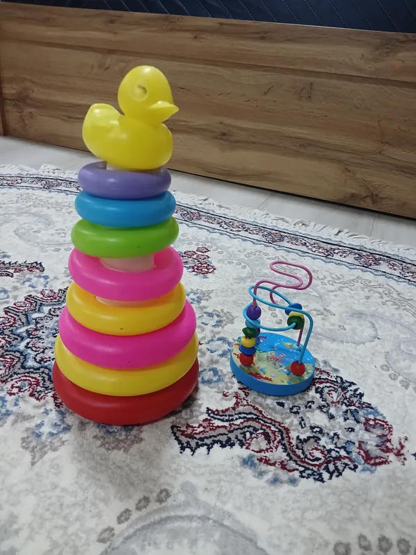 Игрушки продаются 5