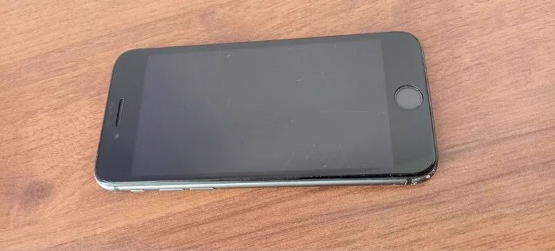Iphone 8 64gb ideal obmen 1 Iphone 8 64gb ideal obmen 1