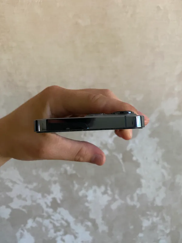 Продаётся 13 Pro 128GB 5