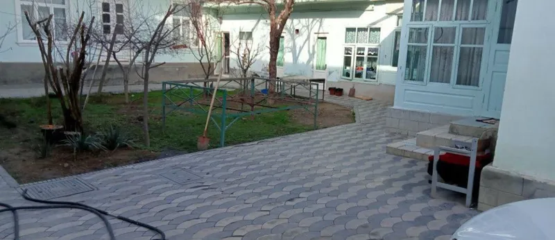 Yakkasaroy Glinka taraf mo'ljal:8-roddom restoran Mayami 3.97-sotok