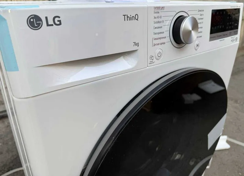 Стиральная машина LG 7 кг F2V5HS5W AI DD Steam TurboWash — фото 2