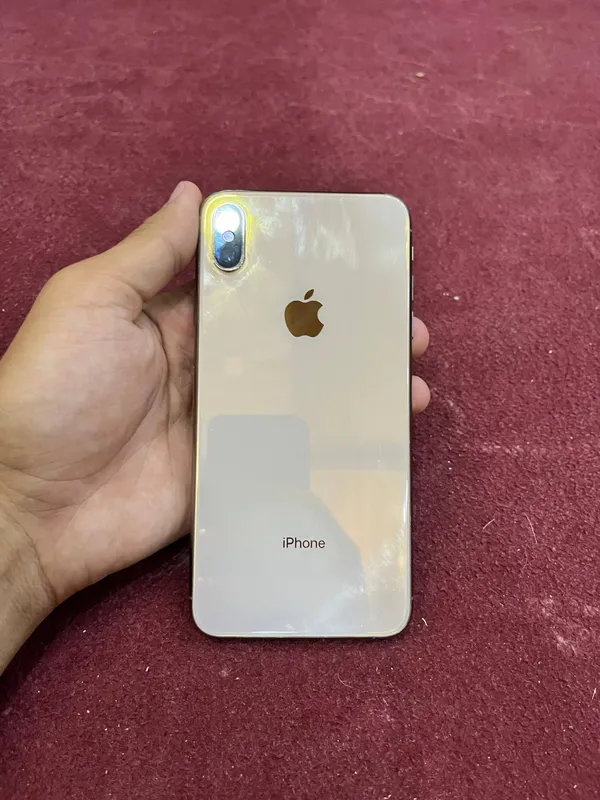 Iphone xs max srochna sotiladi 64 xotira Yom 100 — фото 1 Iphone xs max srochna sotiladi 64 xotira Yom 100 — фото 1