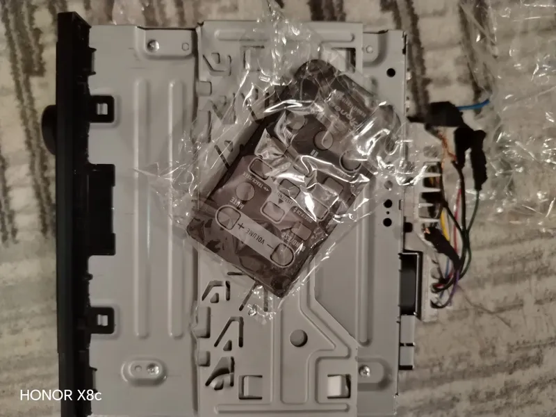 Pioneer 4250 vt avtomagnitola sotaman 5