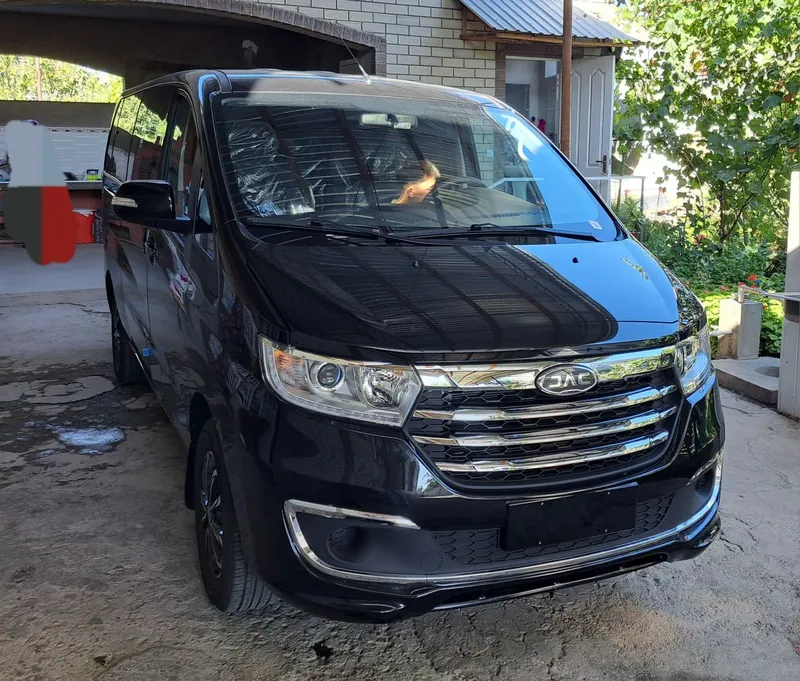 Срочно СОТИЛАДИ, JAC M3 2023 г.в. Пробег 30 000 км. ГБО ўрнатилмаган.