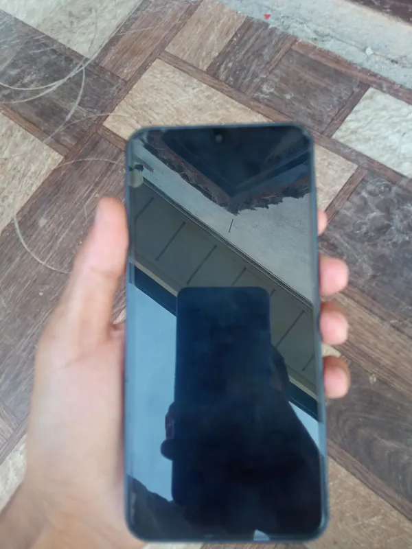 Samsung a16 Karobga dakumid bor 4