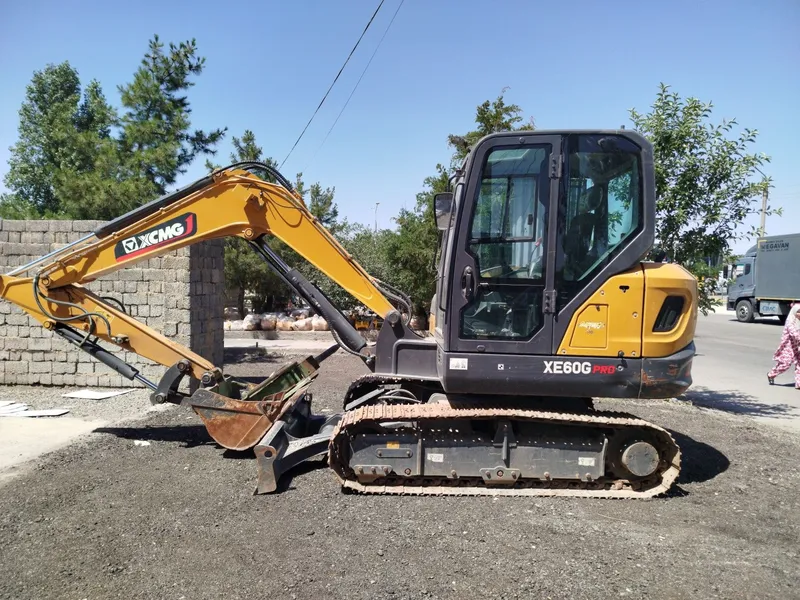 Экскаватор XCMG XE60G PRO (Б/У) в отличном состоянии — фото 3