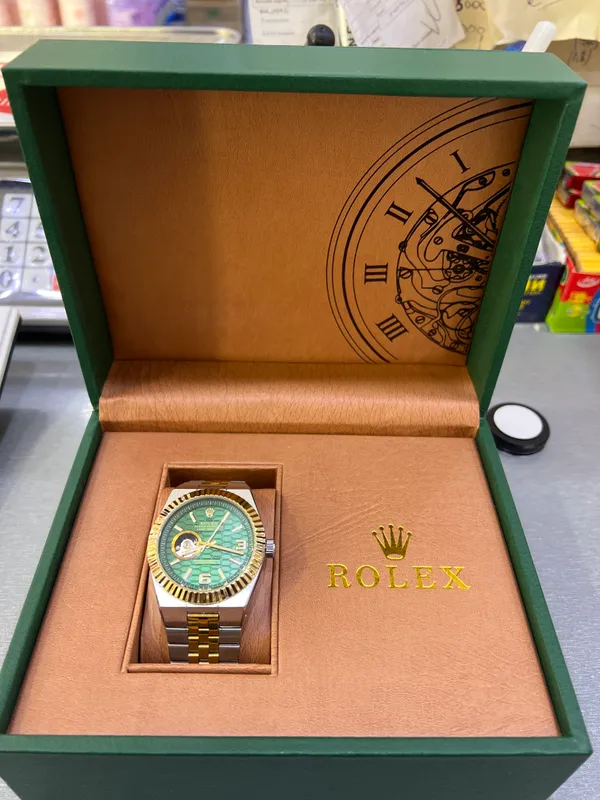 ROLEX Oyster Perpetual Land-Dweller 2 ROLEX Oyster Perpetual Land-Dweller 2