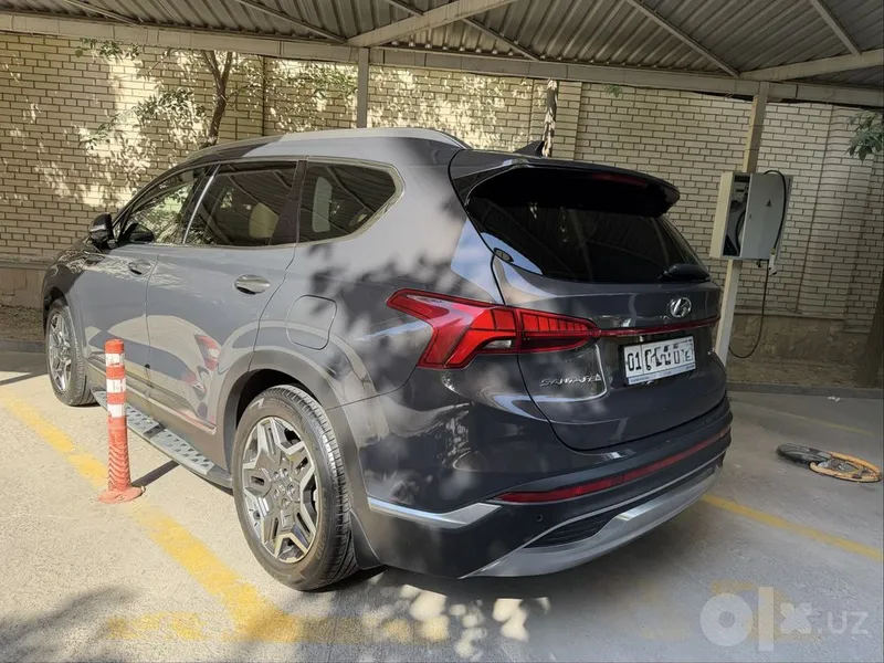 Hyundai Santa Fe 3.5 eng fuli 2022 toza 3 Hyundai Santa Fe 3.5 eng fuli 2022 toza 3
