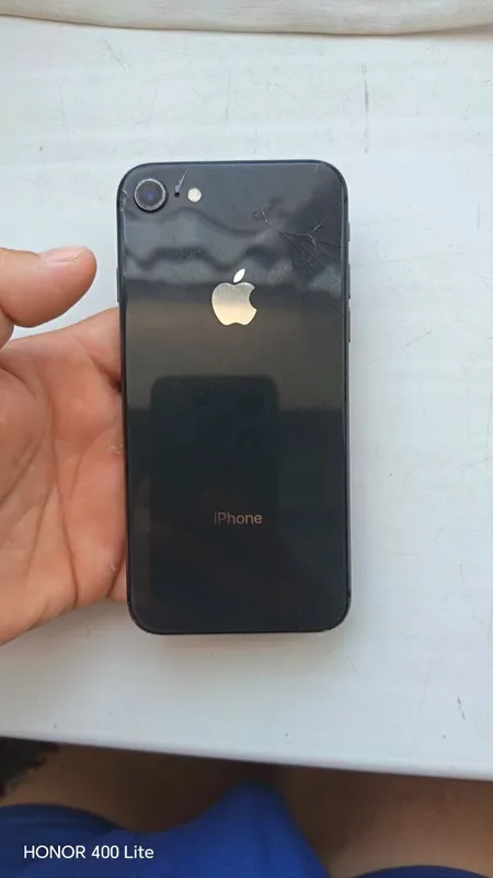 iPhone 8 1